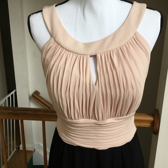 Pretty Sangria Dress - Picture 2 of 5